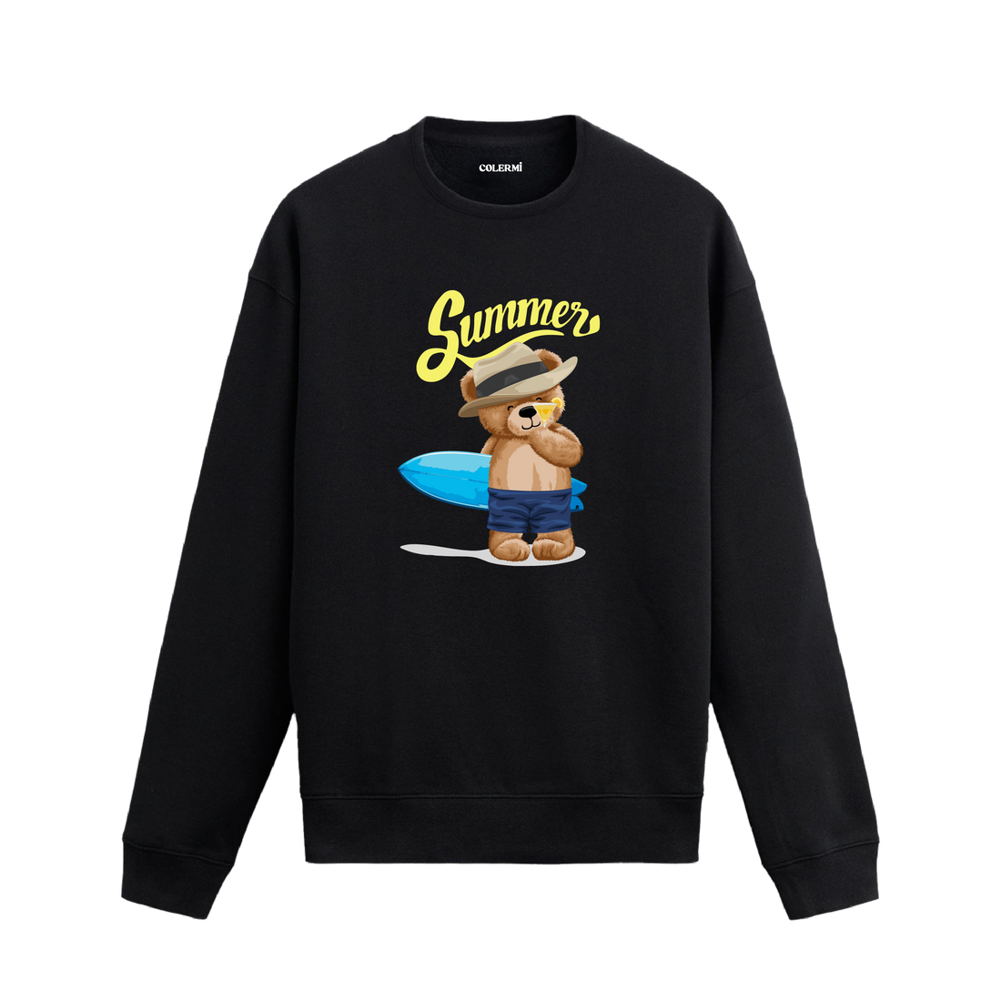 Sörf tahtasıyla yaz ruhunu yansıtan ayıcık baskılı sweatshirt.