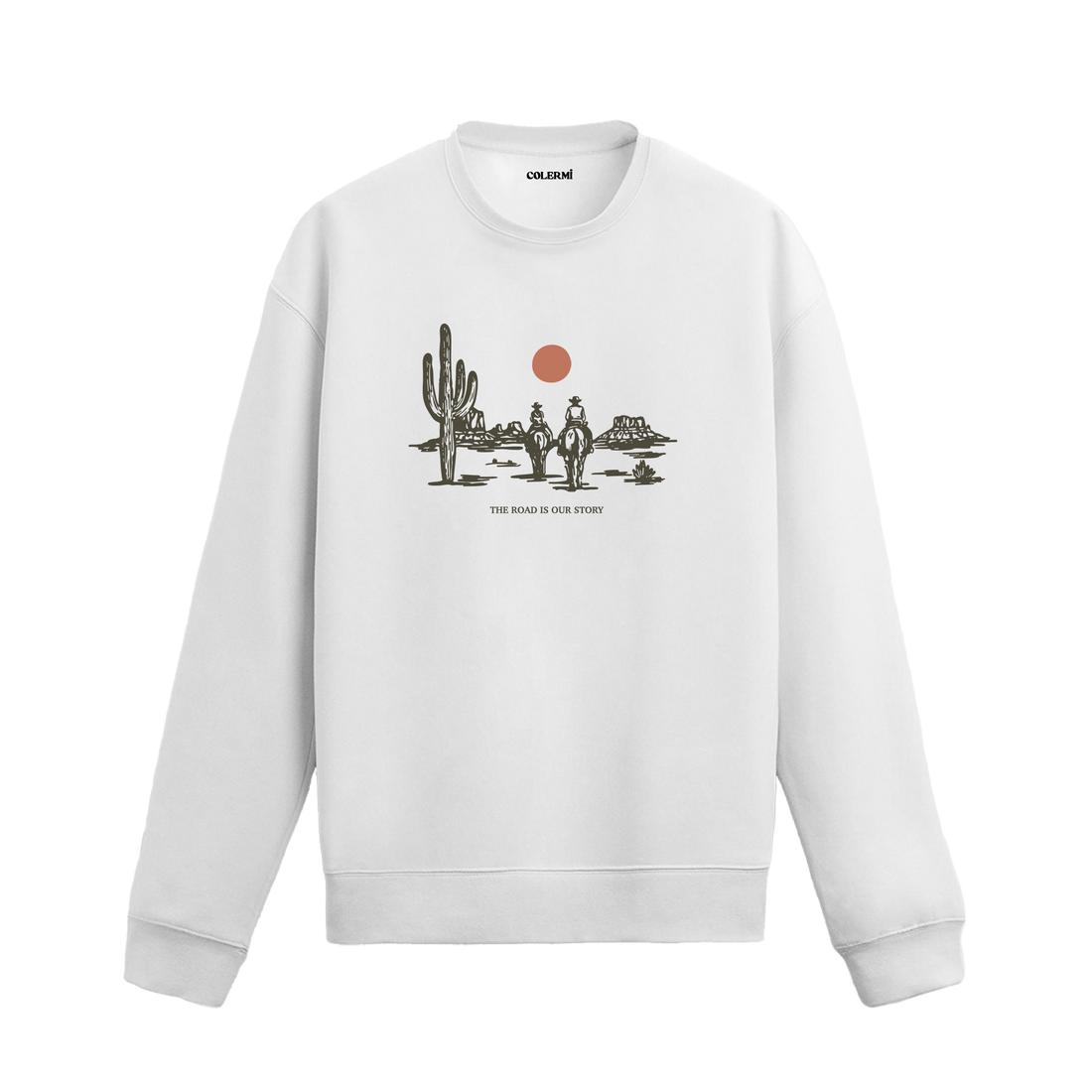Çölde at üstünde yol alan iki kovboy ve kaktüs figürlü sweatshirt tasarımı.