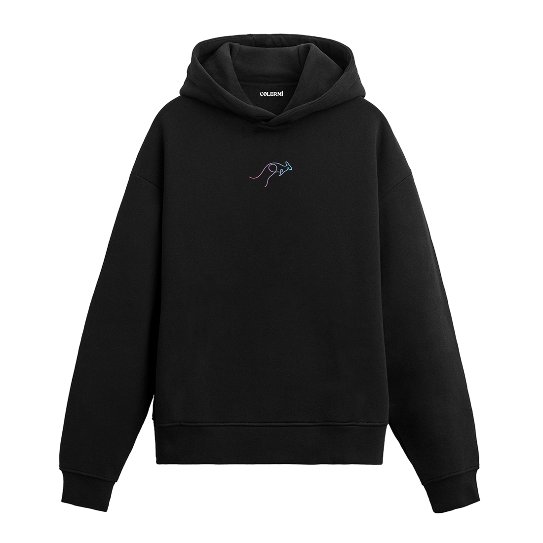 Siyah hoodie üzerinde minimal kanguru baskısı