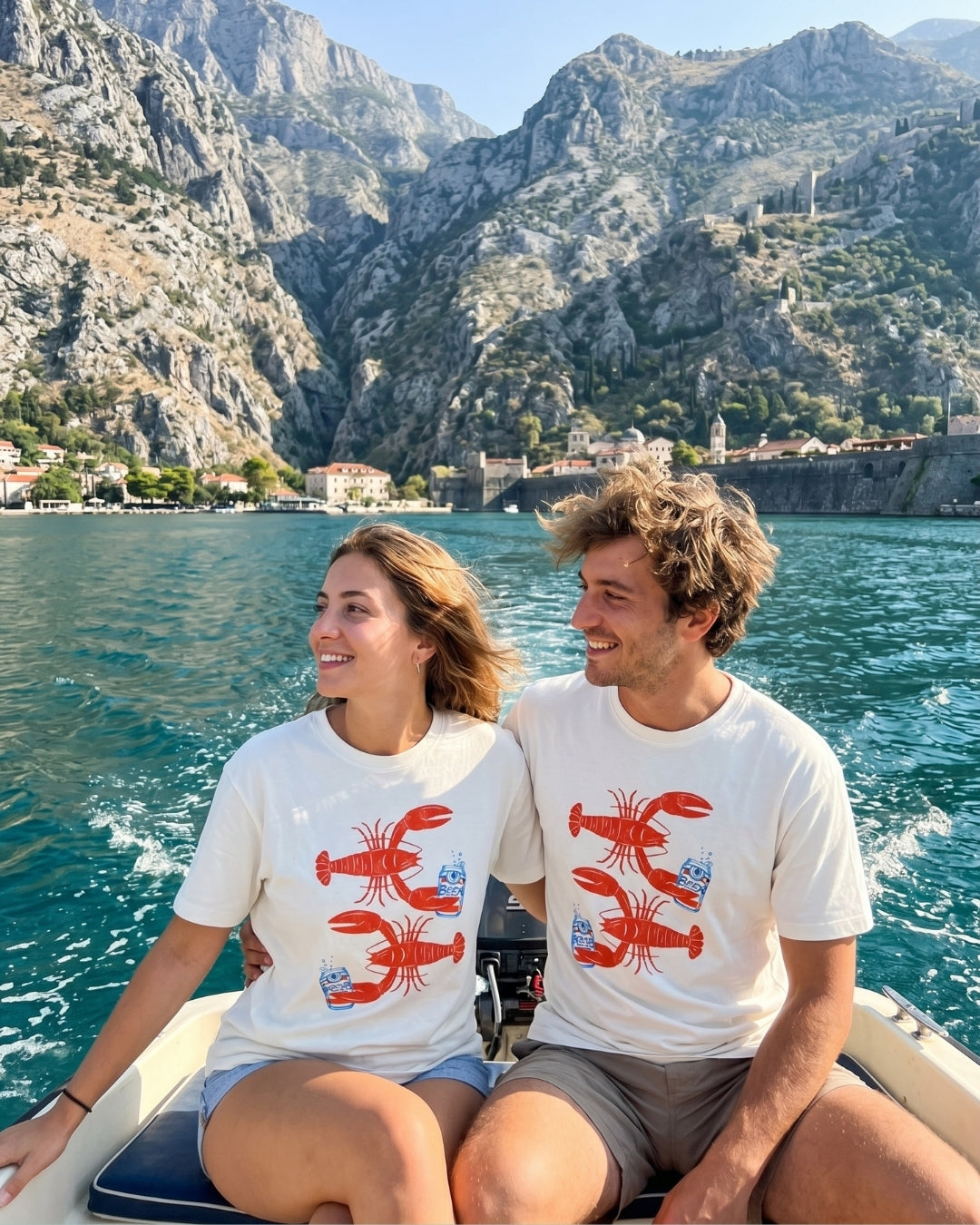 Lobster & Lager Oversize Tişört detay | Colermi