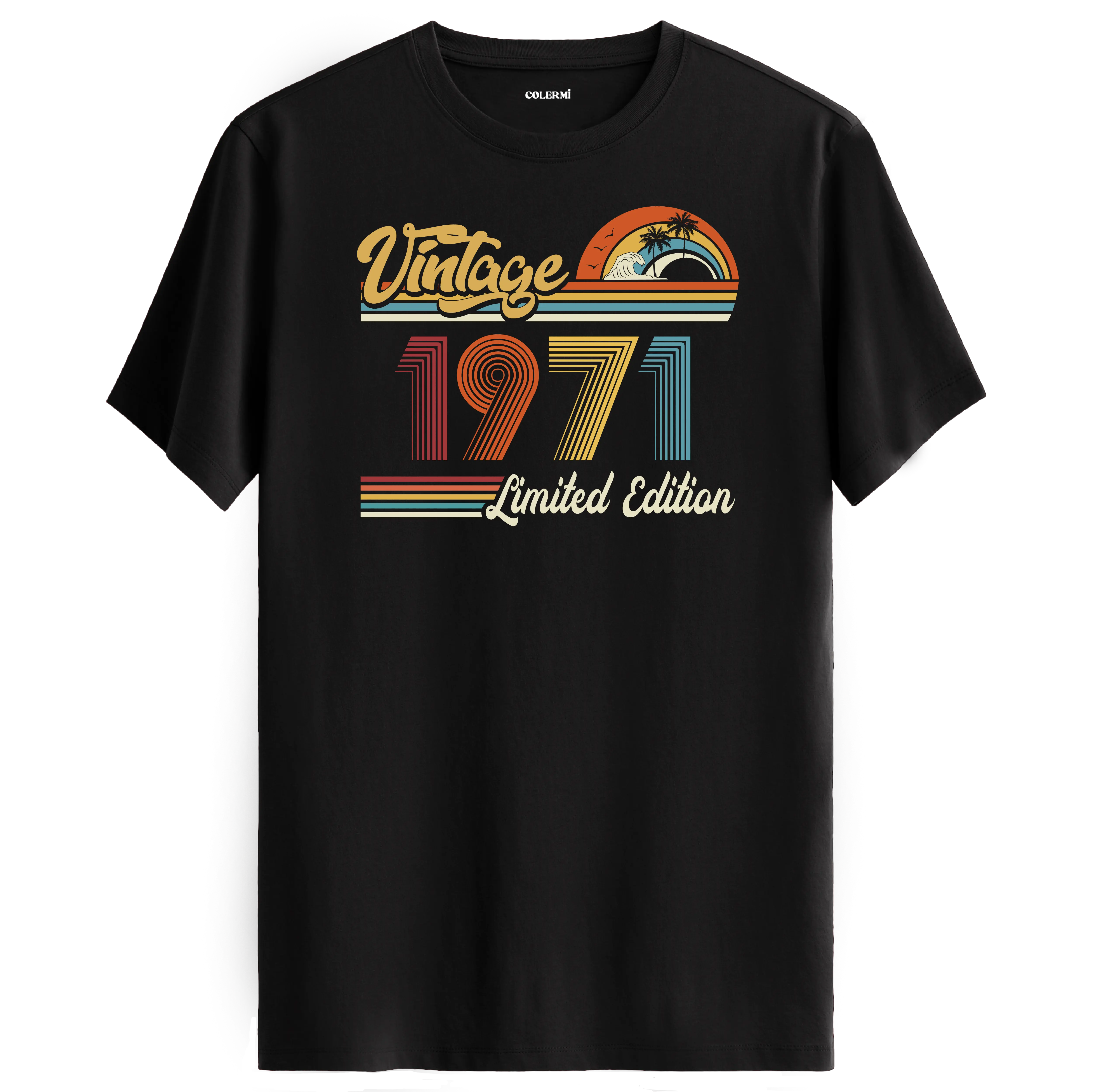 Siyah 1971 Vintage Tişört, retro baskısıyla nostaljik bir doğum günü hediyesi seçeneği sunar.