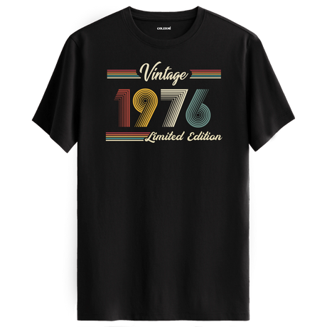 1976 yazılı klasik vintage retro tasarımlı siyah tişört