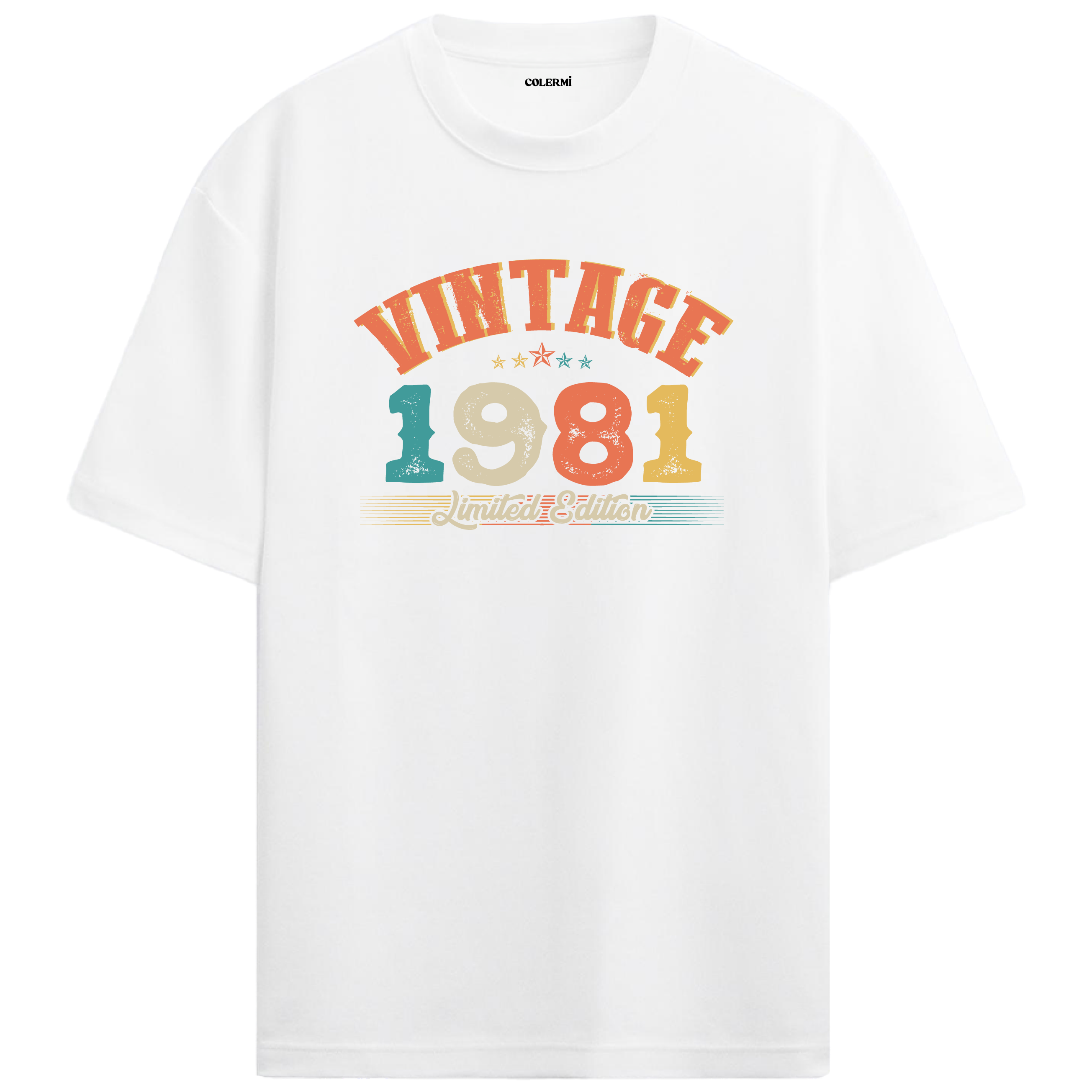 1981 Vintage Echo beyaz oversize tişört, konforlu pamuk dokusuyla nostaljik bir doğum günü hediyesi olabilir.
