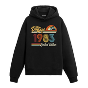 1983 doğum tarihli retro baskılı siyah vintage hoodie