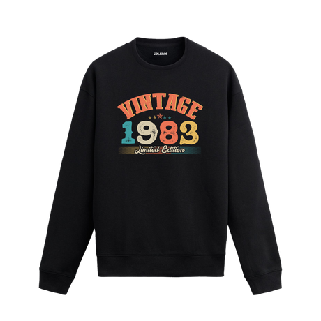 1983 yılına özel siyah Vintage Sweatshirt Echo, retro tasarım detaylı yıl baskılı sweatshirt modeli.