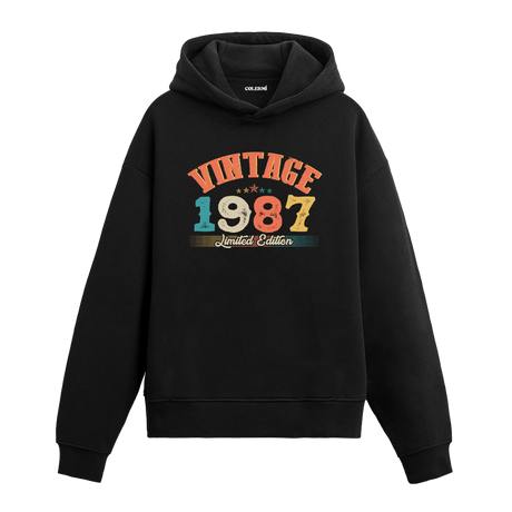 1987 yılına özel tasarlanmış siyah Vintage Hoodie Echo, retro yazı ve yıl baskılı modern hoodie modeli.
