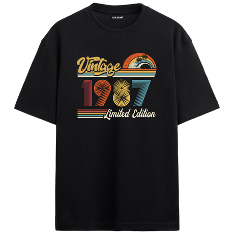 1987 Vintage siyah oversize tişört, retro baskısıyla nostaljik bir doğum günü hediyesi seçeneği sunar.