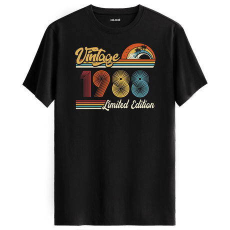 1988 Vintage siyah tişört, retro baskısıyla nostaljik bir doğum günü hediyesi seçeneği sunar.