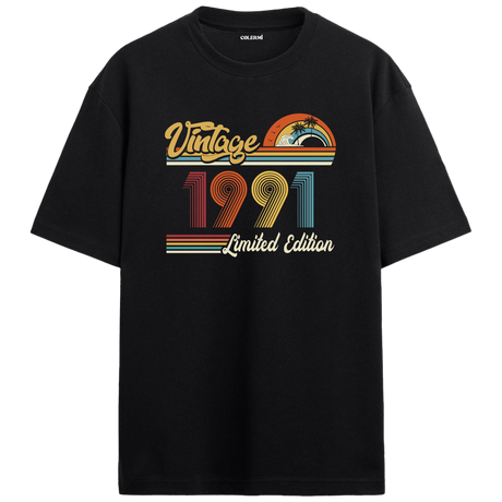 1991 Vintage siyah oversize tişört, retro baskısıyla nostaljik bir doğum günü hediyesi seçeneği sunar.