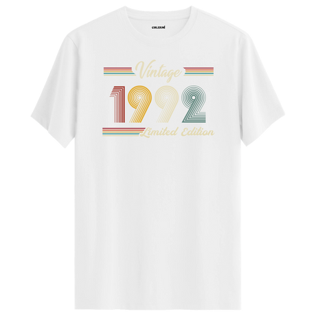 1992 yazılı klasik vintage retro tasarımlı beyaz tişört