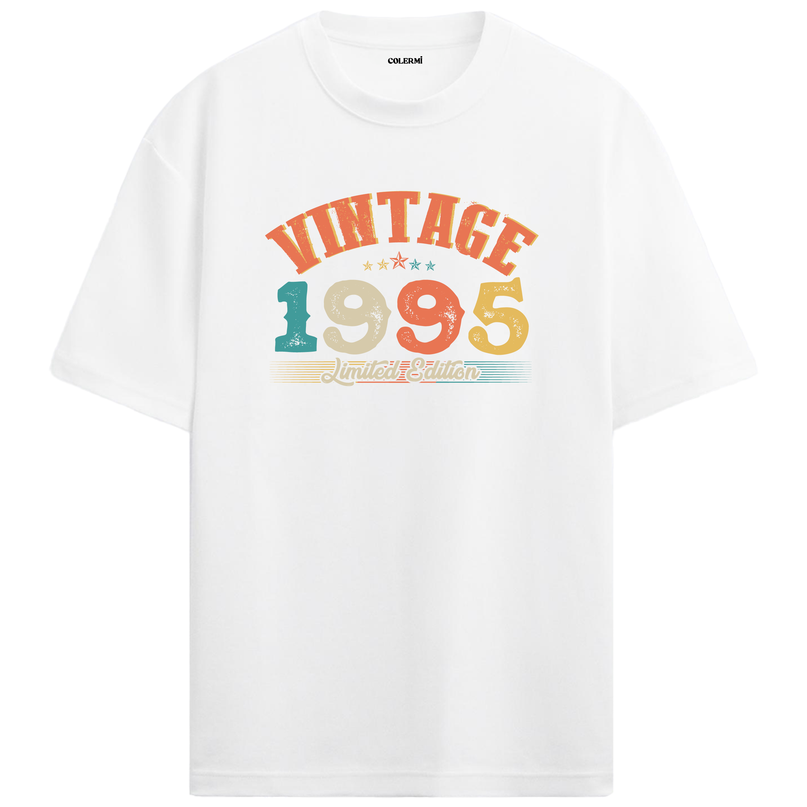 1995 Vintage Echo beyaz oversize tişört, konforlu pamuk dokusuyla nostaljik bir doğum günü hediyesi olabilir.