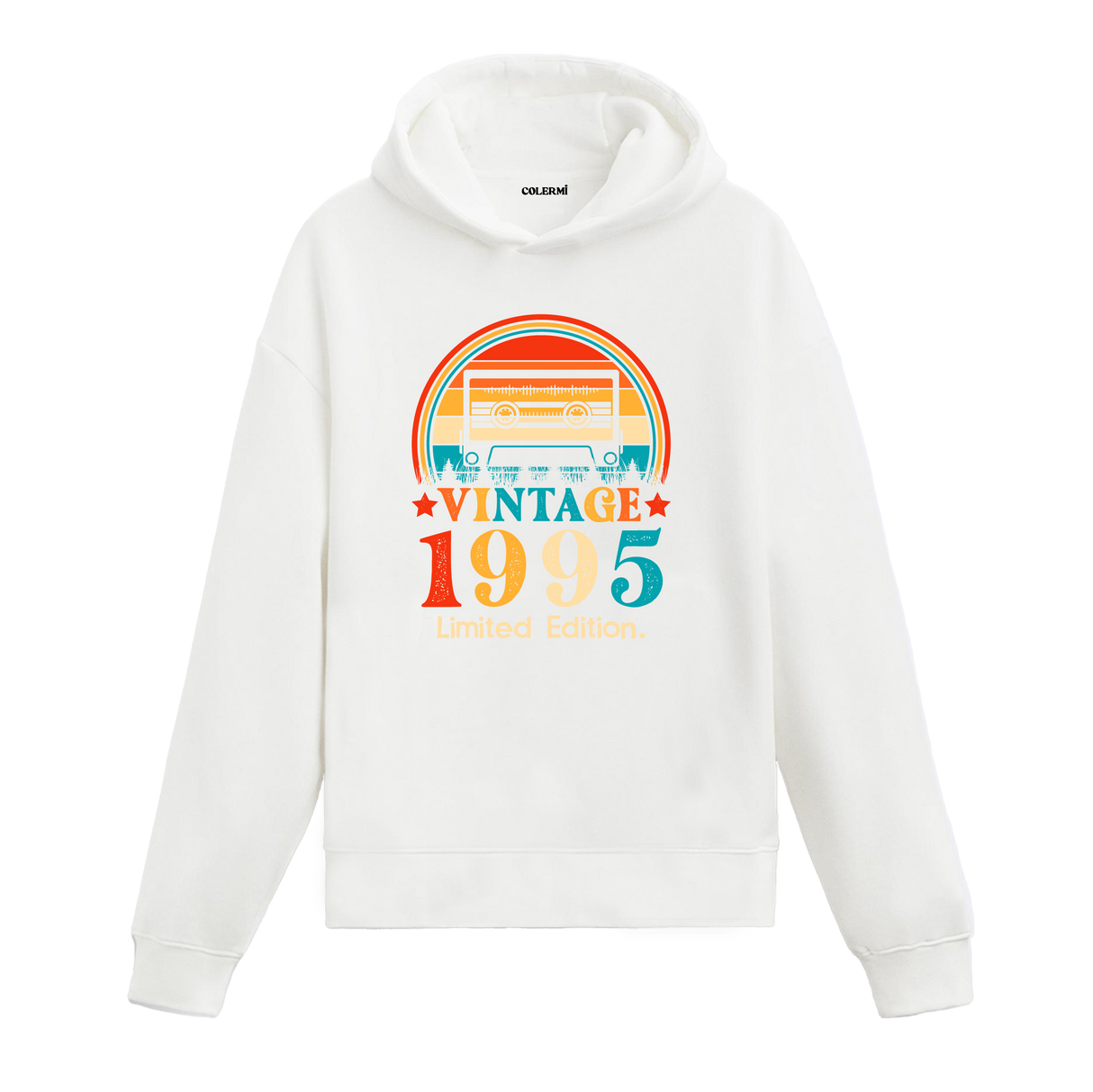 1995 Vintage Hoodie, kaset çalar tasarımı ve pamuklu kumaşıyla nostaljik retro stil sunuyor.