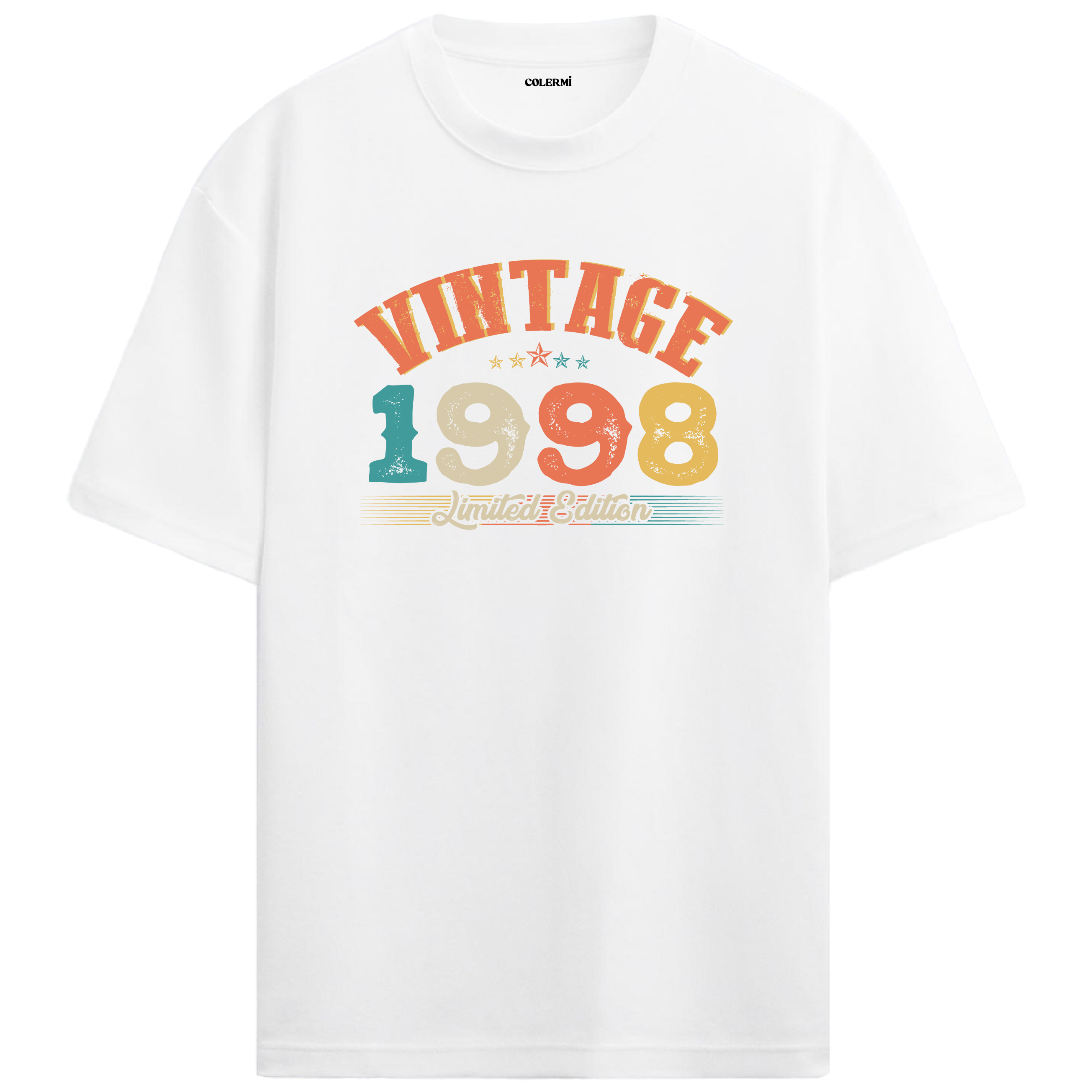 1998 Vintage Echo beyaz oversize tişört, konforlu pamuk dokusuyla nostaljik bir doğum günü hediyesi olabilir.