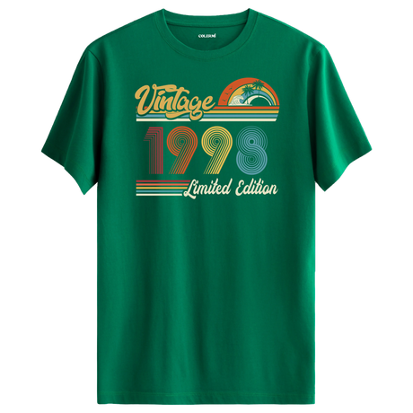 1998 Vintage yeşil tişört, nostaljik detaylarıyla özel bir doğum günü hediyesi olur.