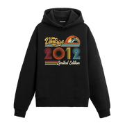 2012 doğum tarihli retro baskılı siyah vintage hoodie