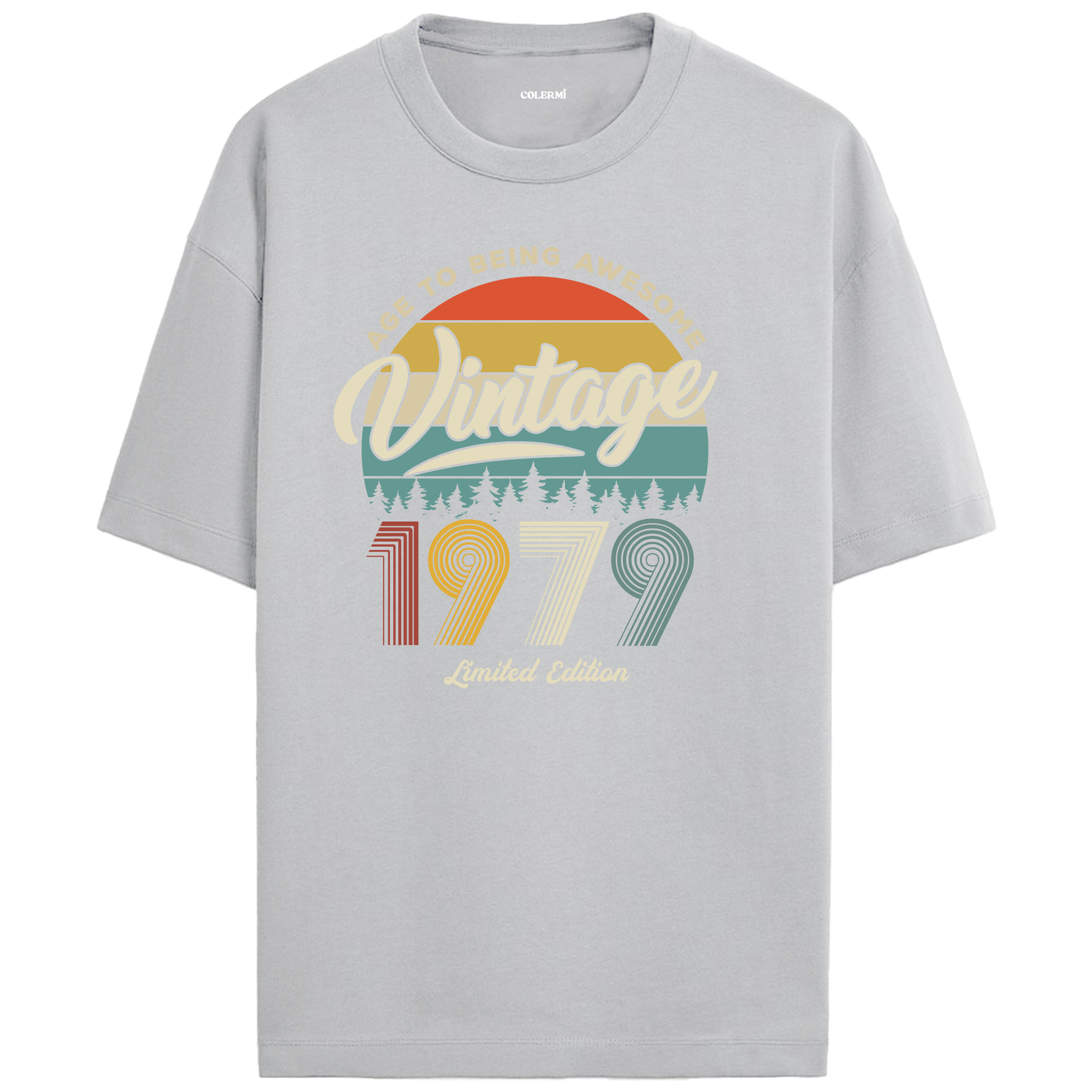 1979 Nostalgia Oversized T-Shirt - Retro Nature Silhouette Design