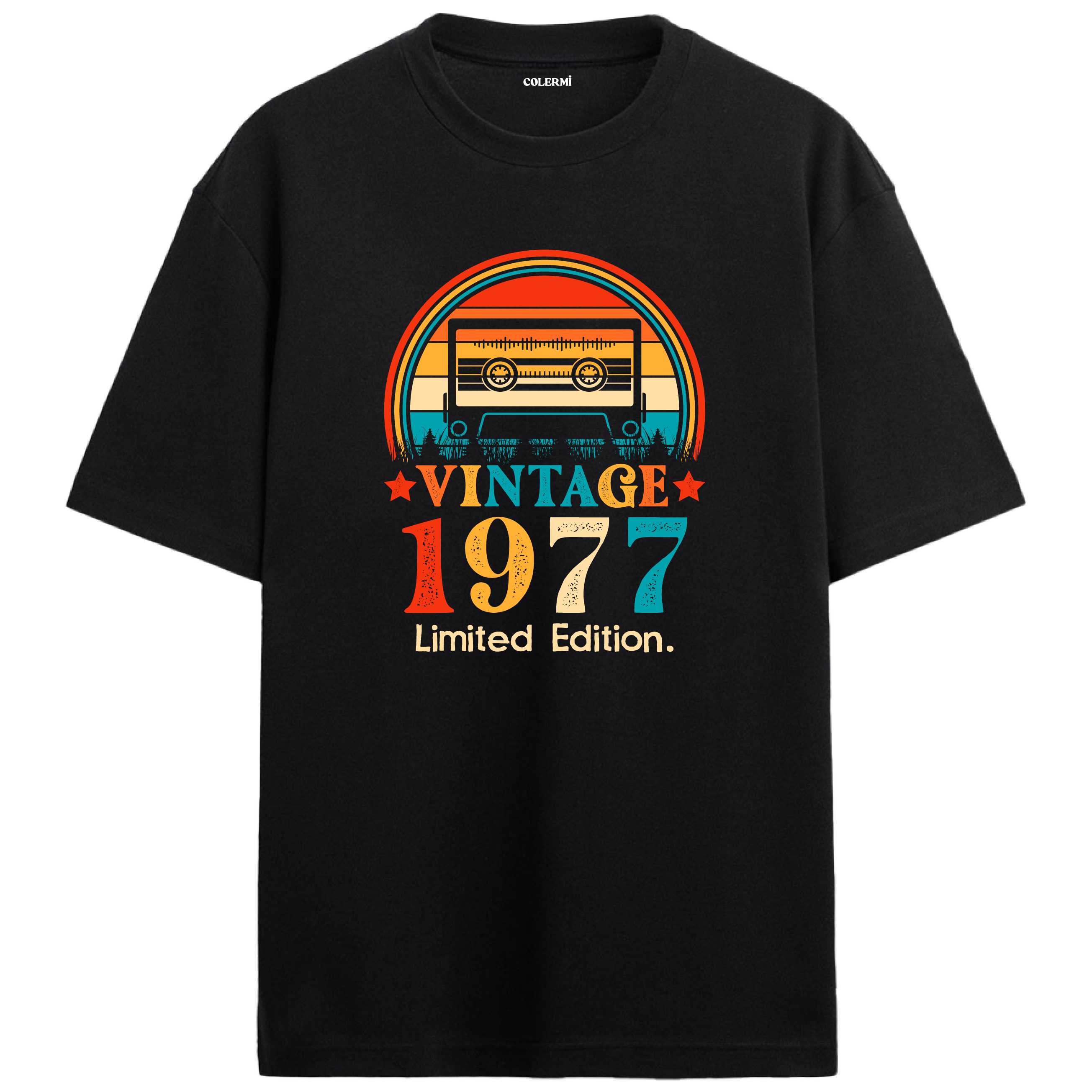 1977 Mixtape Crewneck Oversized Vintage T-Shirt