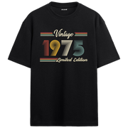 Vintage Oversized T-Shirt – Classic 1975