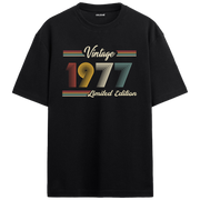 Vintage Oversized T-Shirt – Classic 1977