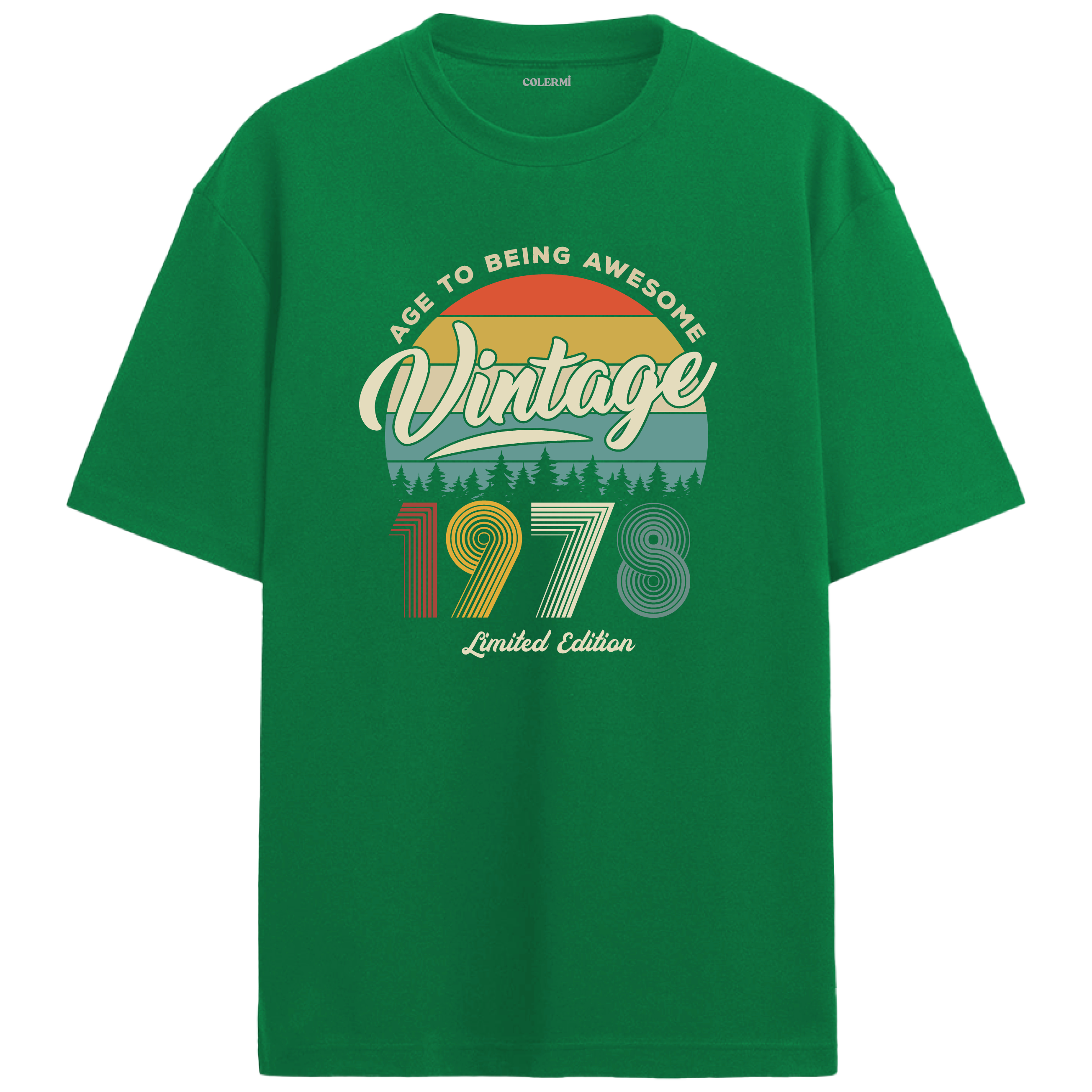 1978 Nostalgia Oversized T-Shirt - Retro Sunset and Forest Design