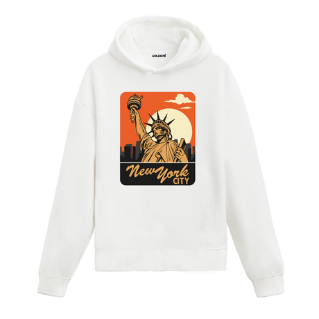 Retro New York Statue of Liberty Graphic Hoodie – Iconic Style, Urban Freedom