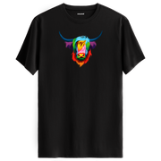 Siyah tişört üzerinde renkli Angus Highland sığır tasarımı