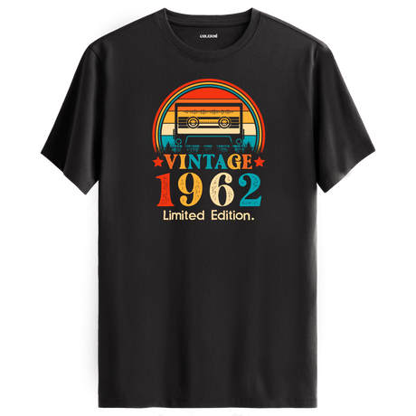 Antrasit vintage t-shirt, geçmişin müzik anılarını günümüze taşıyor.