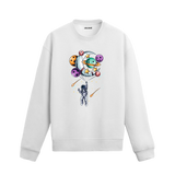Gezegenlerden oluşan balonlarla uzayda yükselen astronot tasarımlı sweatshirt.
