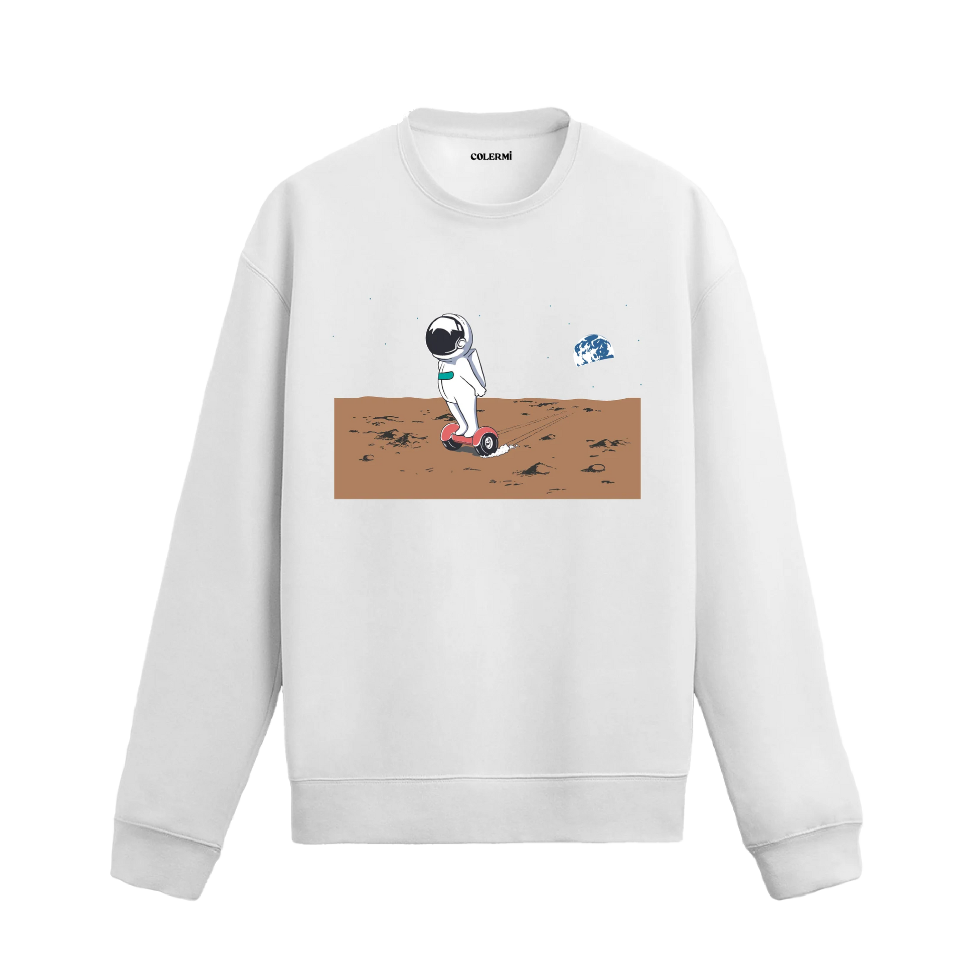 Hoverboard ile Ay yüzeyinde ilerleyen astronot tasarımlı sweatshirt