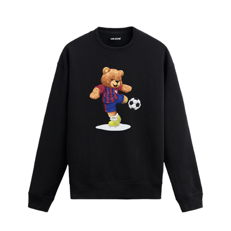 Football Bear Ayıcık Baskılı Sweatshirt, futbol temalı tasarımı ve %100 pamuklu kumaşı ile enerjik ve rahat bir stil sunuyor.