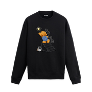 Dream Star ayıcık baskılı sweatshirt, yıldızlara uzanan tasarımı ve pamuklu dokusuyla hayallerine eşlik eden rahat bir stil sunuyor.