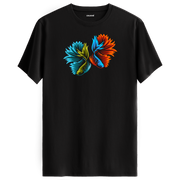 Siyah tişört üzerinde renkli betta balığı tasarımı