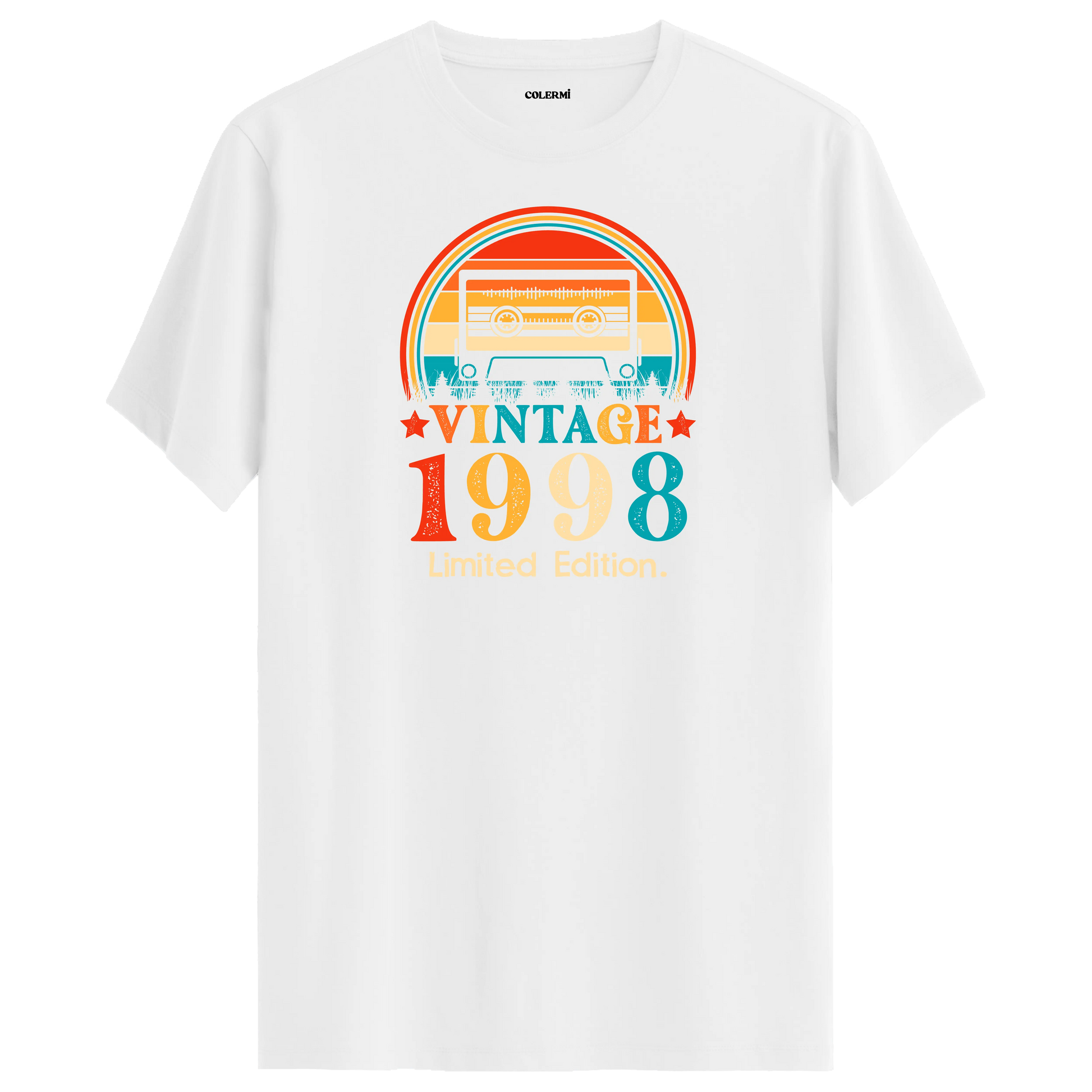Beyaz vintage t-shirt, 1998’in müzik ruhunu yansıtan retro tişört, geçmişin büyüsünü hissettiren özel bir parça.
