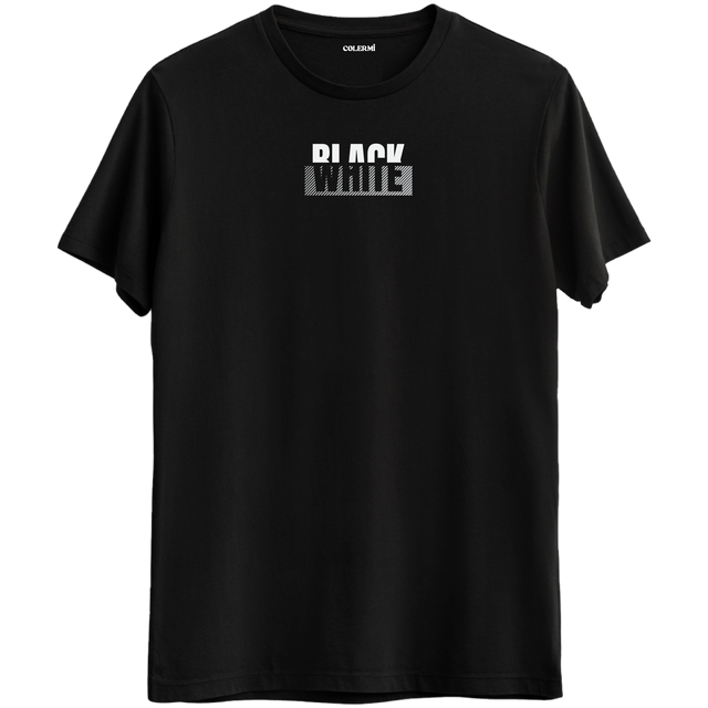 Siyah ve beyazın kontrastını yansıtan minimal, tipografik tasarımlı Bisiklet Yaka T-Shirt.