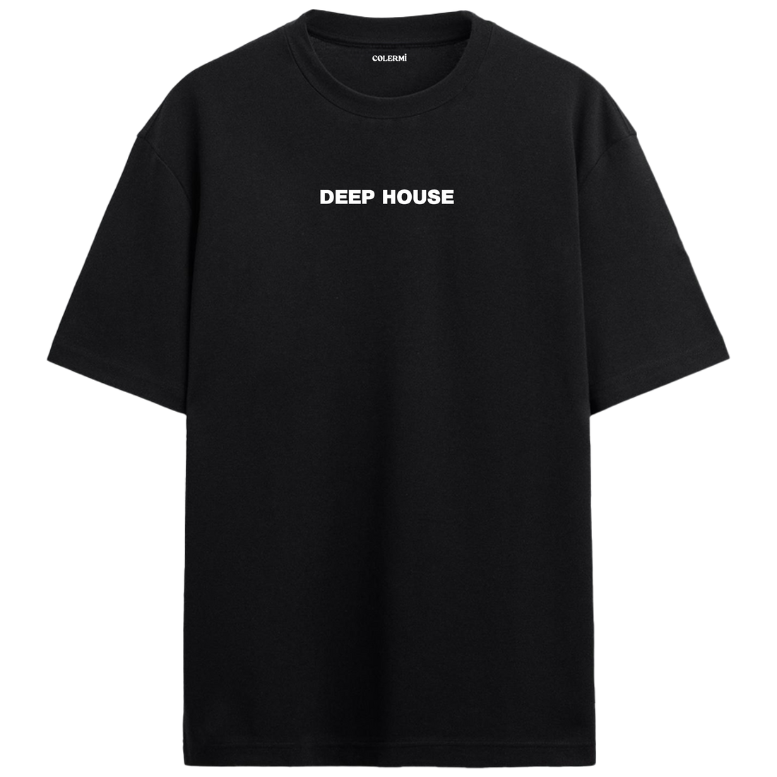 “DEEP HOUSE” yazılı minimal tasarımlı oversize tişört, sade tasarımı ve rahat kesimiyle modern bir görünüm sunar.