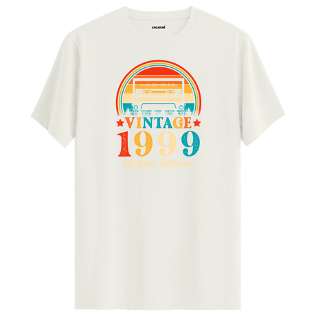 Ekru vintage t-shirt, 1999’un nostaljik müzik ruhunu taşıyan özel tasarımlı retro tişört.