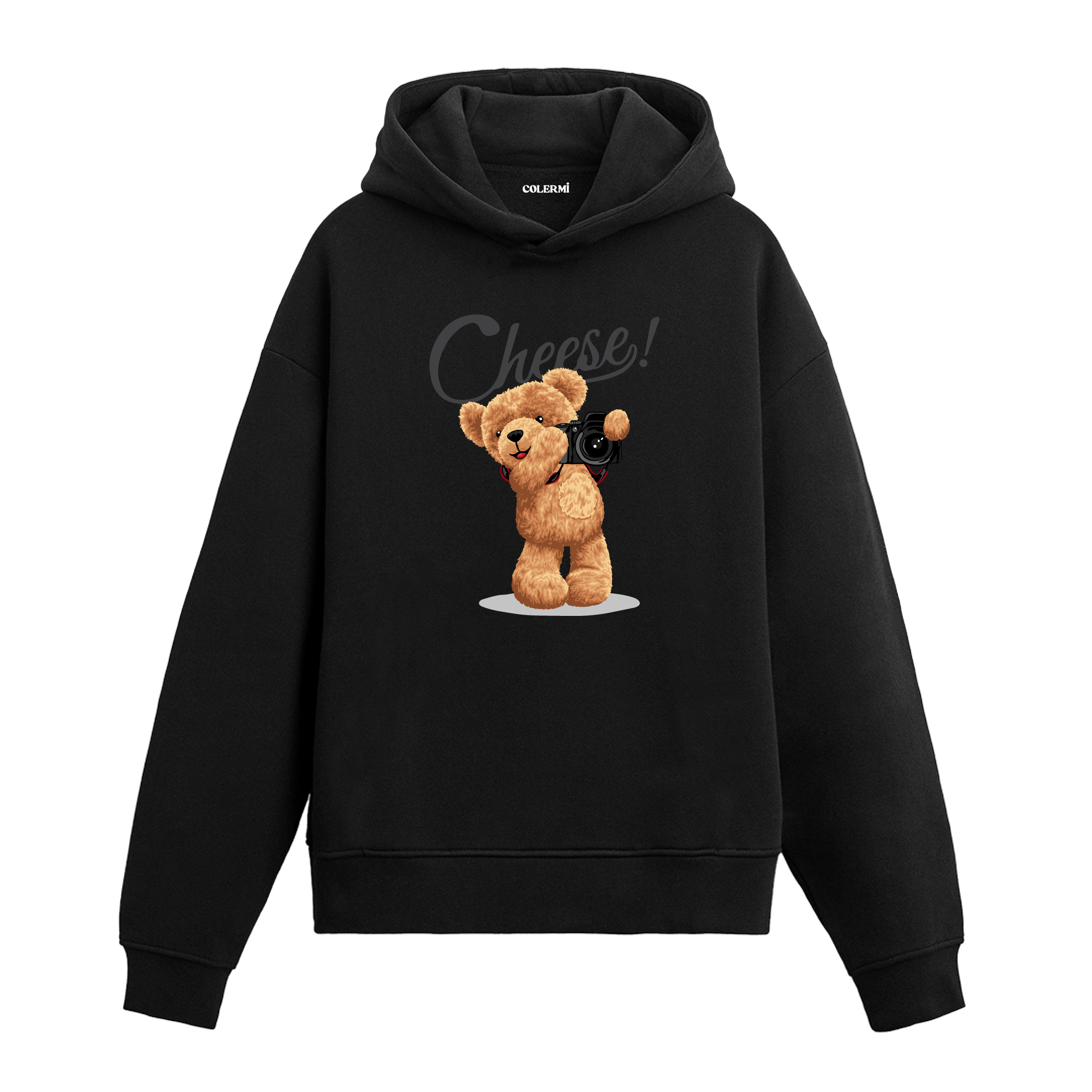 Elinde fotoğraf makinesiyle gülümseyerek poz veren ayıcık baskılı hoodie tasarımı.