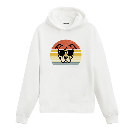 Retro günbatımı dairesinde güneş gözlüklü pitbull baskılı beyaz hoodie
