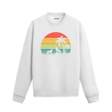 Gün batımı fonunda palmiye ve kurt silüeti tasarımlı siyah sweatshirt.