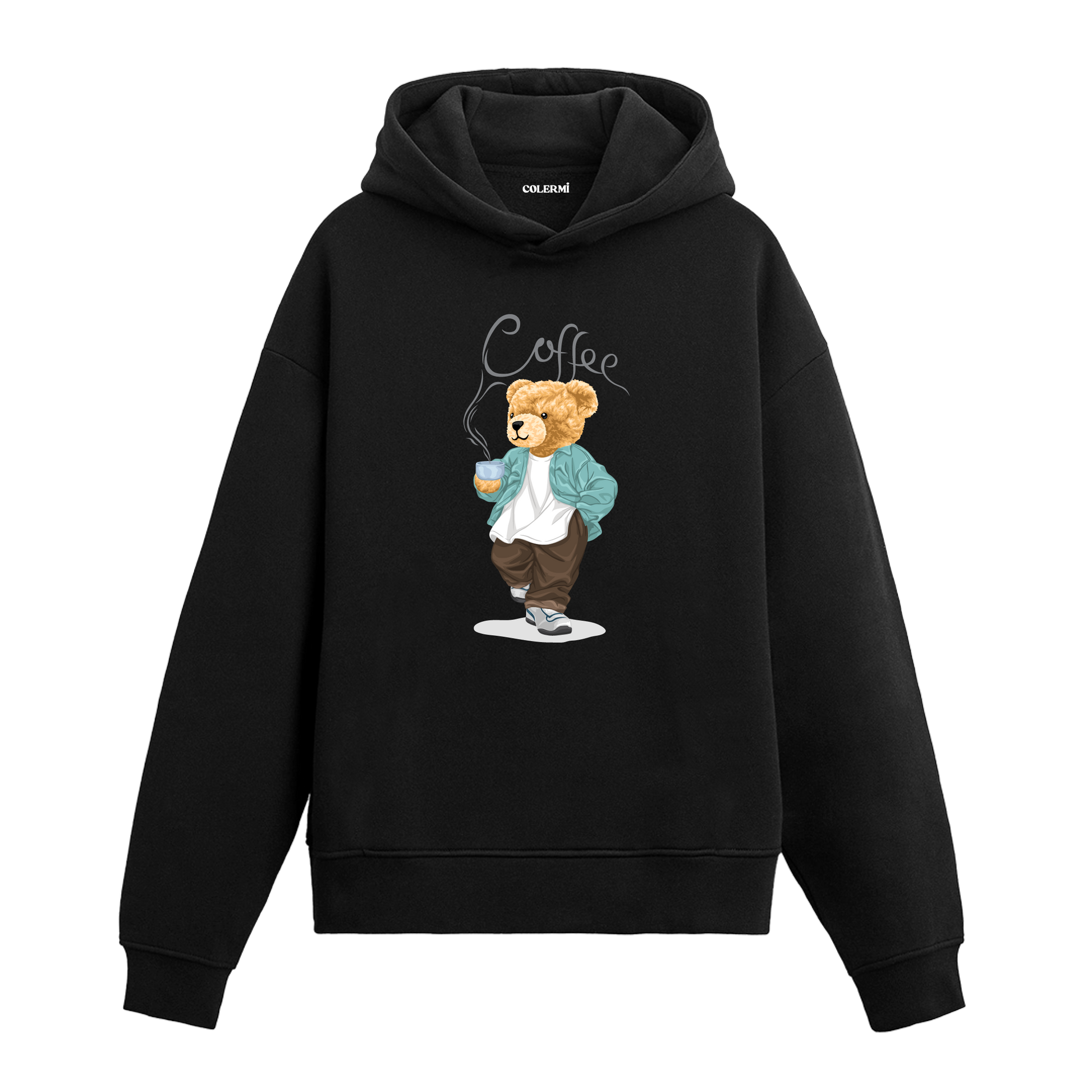 Elinde kahve bardağı tutan, rahat kıyafetler giymiş yürüyen ayıcık baskılı hoodie tasarımı.