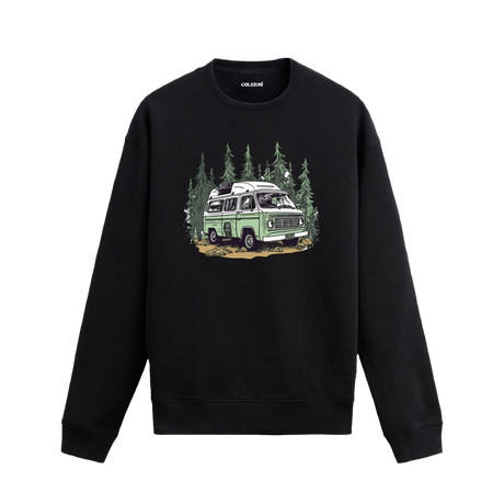 Orman manzaralı karavan tasarımlı siyah sweatshirt.