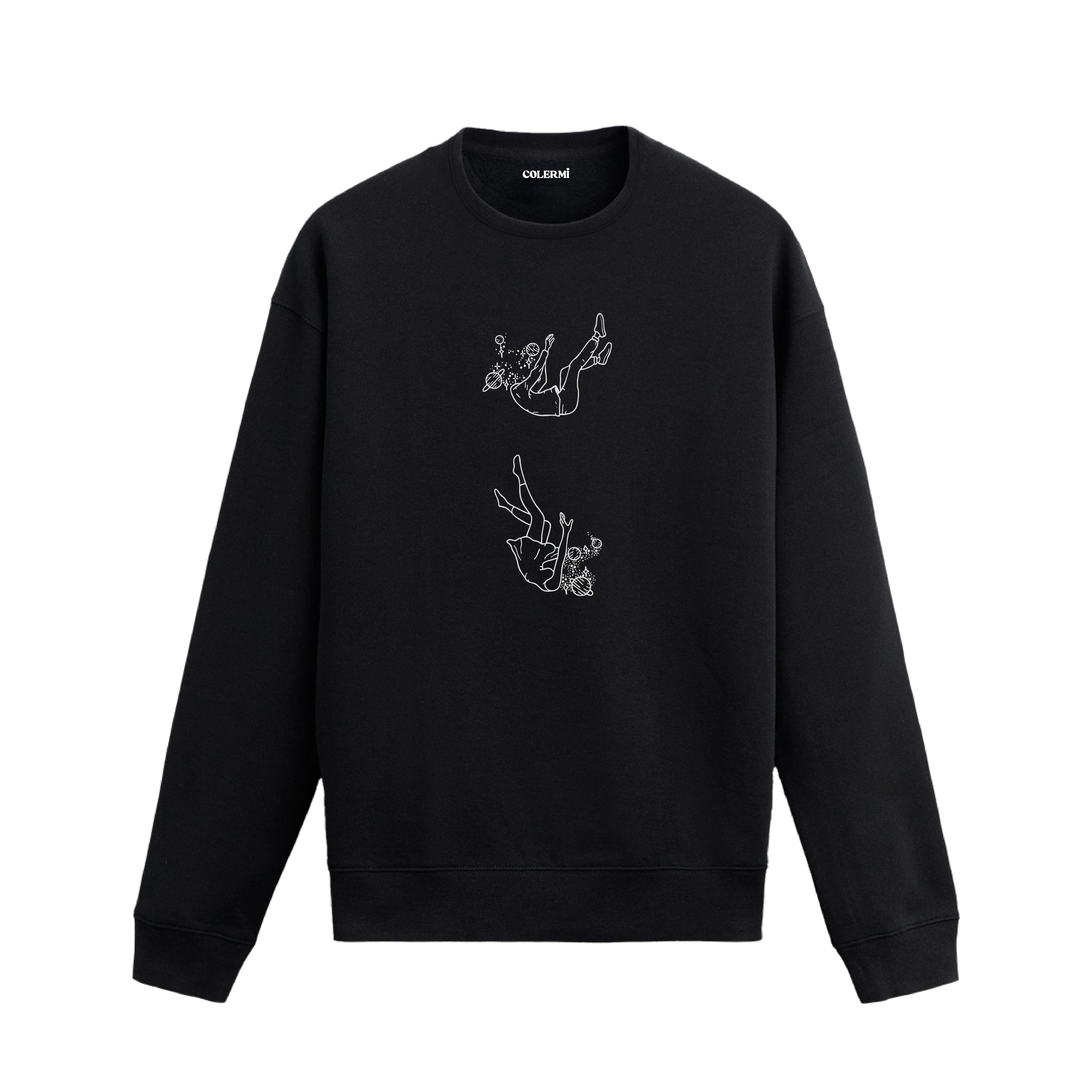 Uzayda süzülen kadın ve erkek figürü, gezegenlerle çevrili sweatshirt tasarımı.