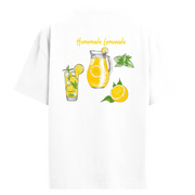 Ev yapımı limonata ve limon çizimi bulunan beyaz sırt baskılı oversize tişört