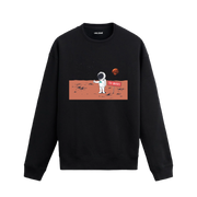 Mars yönünü gösteren tabela önünde otostop çeken astronot tasarımlı Colermi sweatshirt