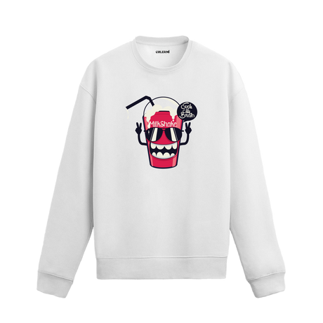 Beyaz sweatshirt üzerinde eğlenceli milkshake karakter tasarımı