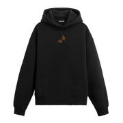 Siyah hoodie üzerinde çizgisel at figürü baskısı