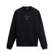 Siyah sweatshirt üzerinde göğüs kısmında beyaz çizgilerle oluşturulmuş minimal hareketli figür tasarımı.
