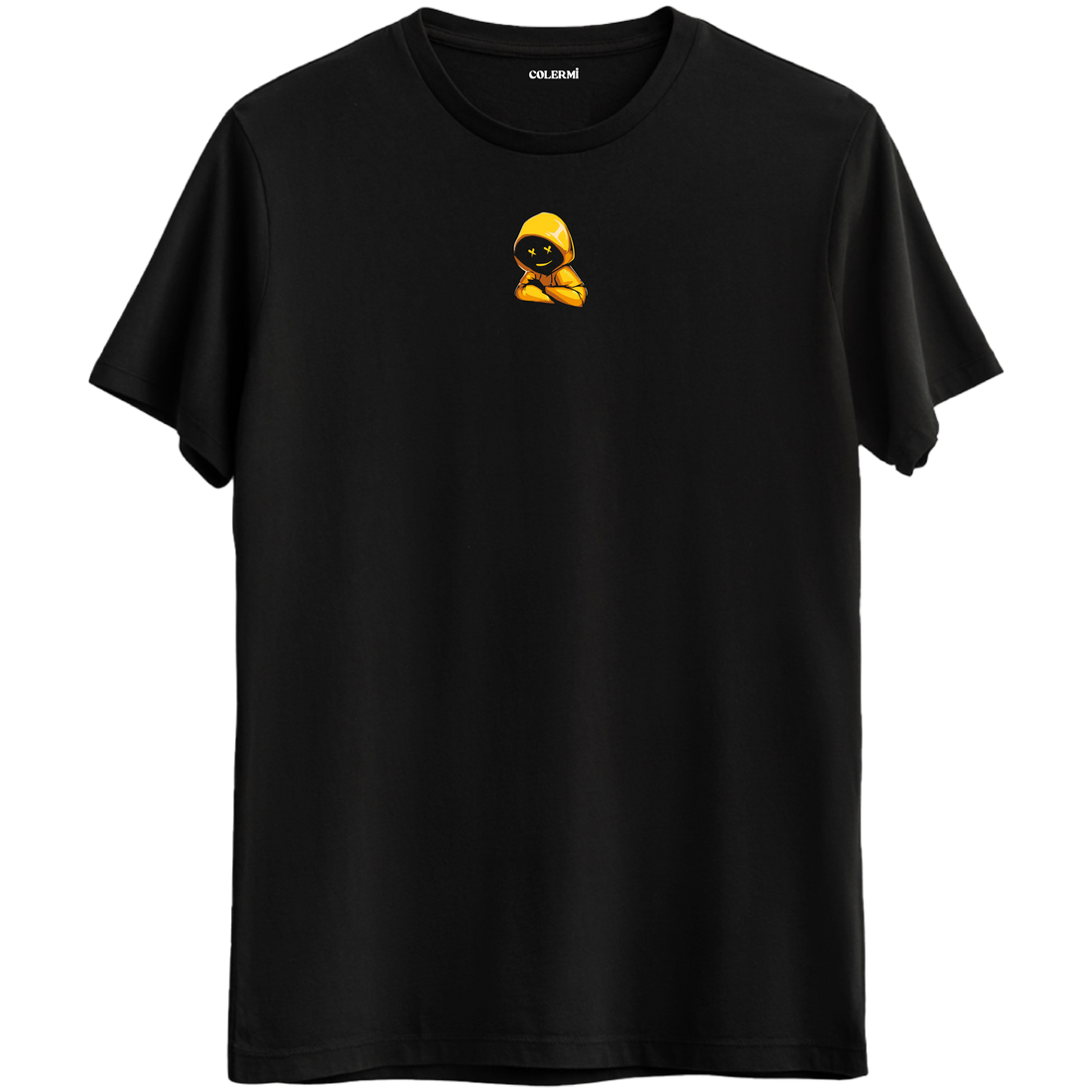 Gizemin ve cool tarzın birleştiği minimal kapüşonlu karakter baskılı siyah Bisiklet Yaka T-Shirt.