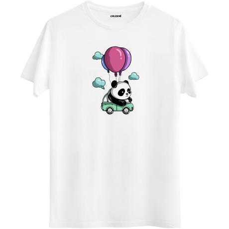 Pastel renkli balonlarla uçan panda ve araba illüstrasyonlu tişört