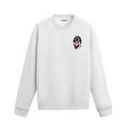 Pilot gözlüğü ve fular takmış, dilini çıkarmış köpek illüstrasyonlu sweatshirt tasarımı.